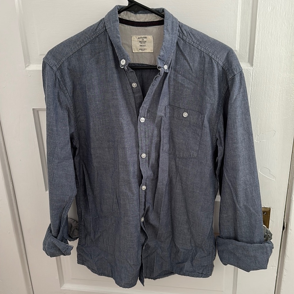 Artistry in Motion chambray shirt